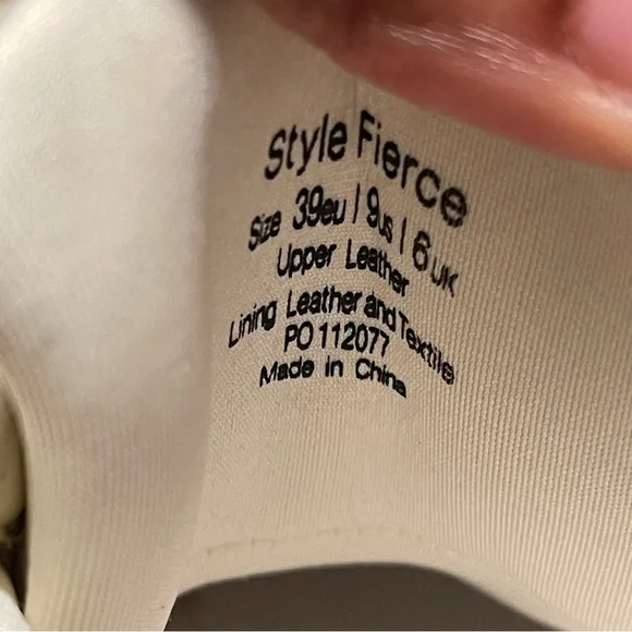 Naked Wolfe Cloud Fierce DEADSTOCK - Picture 13 of 13